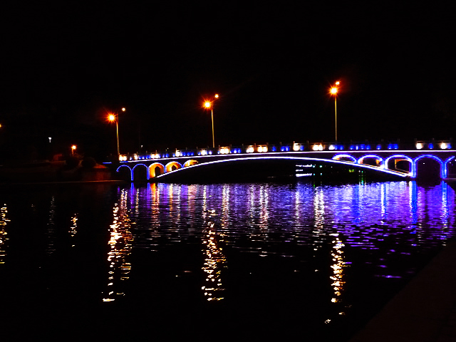 清溪河夜景 - 美的印象 - 池州人论坛 - chizhouren.