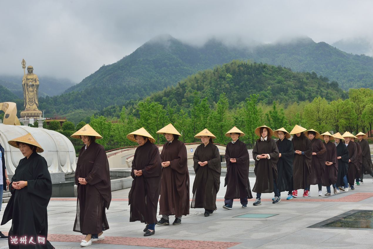 免费注册x 九华山大愿殿一