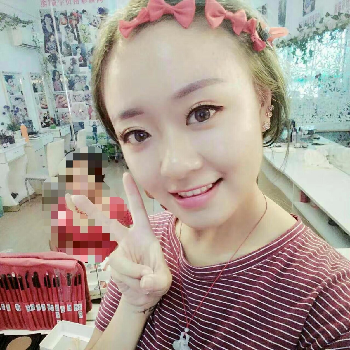 985 宋菲菲 甜美系.png