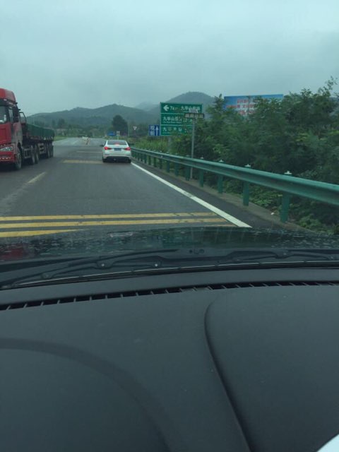 201709042098971504519866742725.jpg