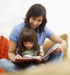 mother-read-book-for-kid.jpg