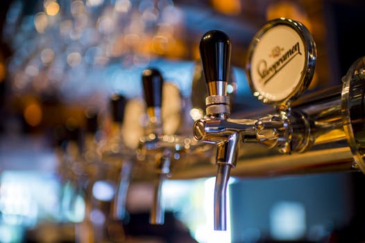 beer-machine-alcohol-brewery-159291.jpeg