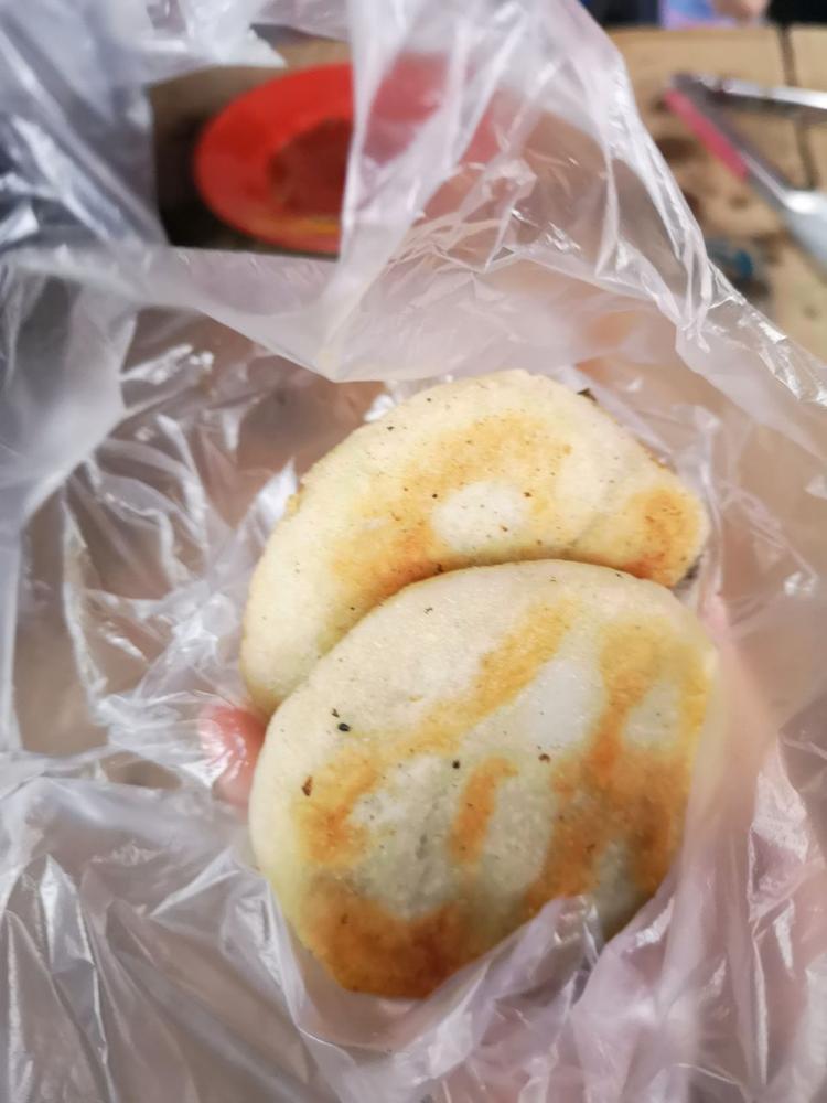 七月半,贵池小粑太好卖了,要用抢的!