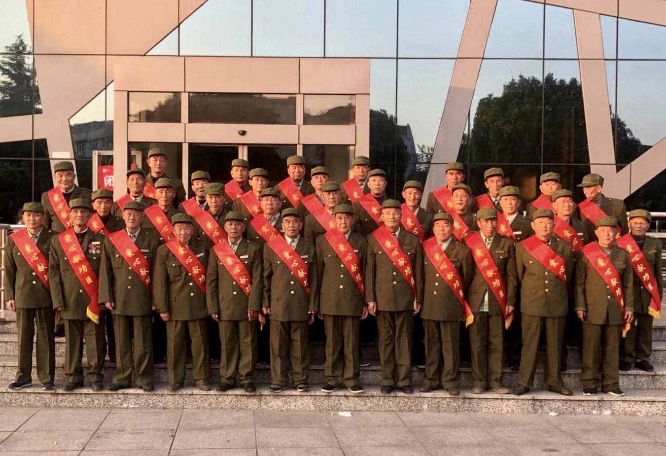 laob 2.jpg