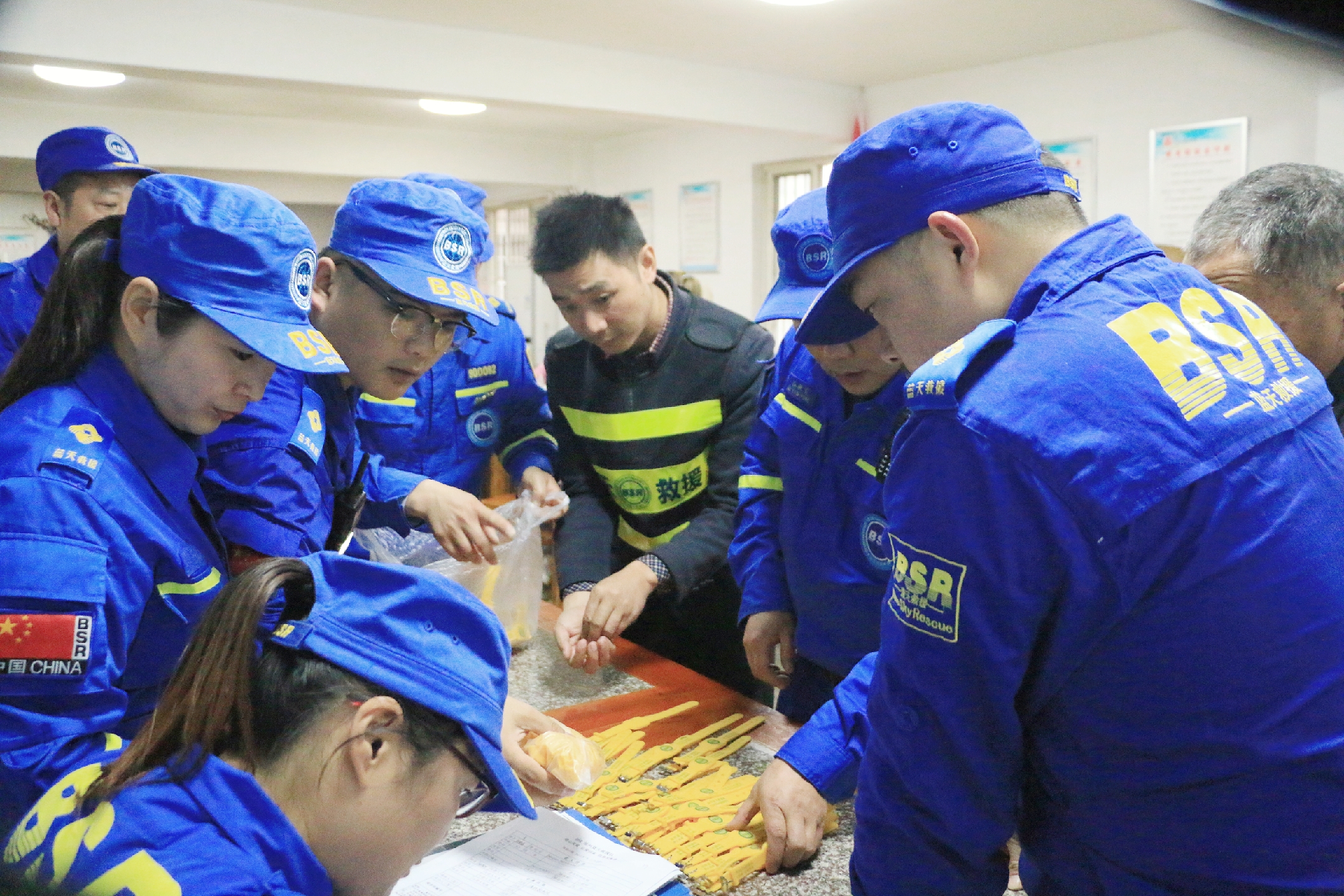 微信图片_20181202150115.jpg