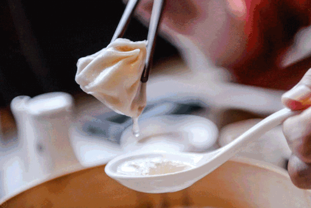 小笼包.gif