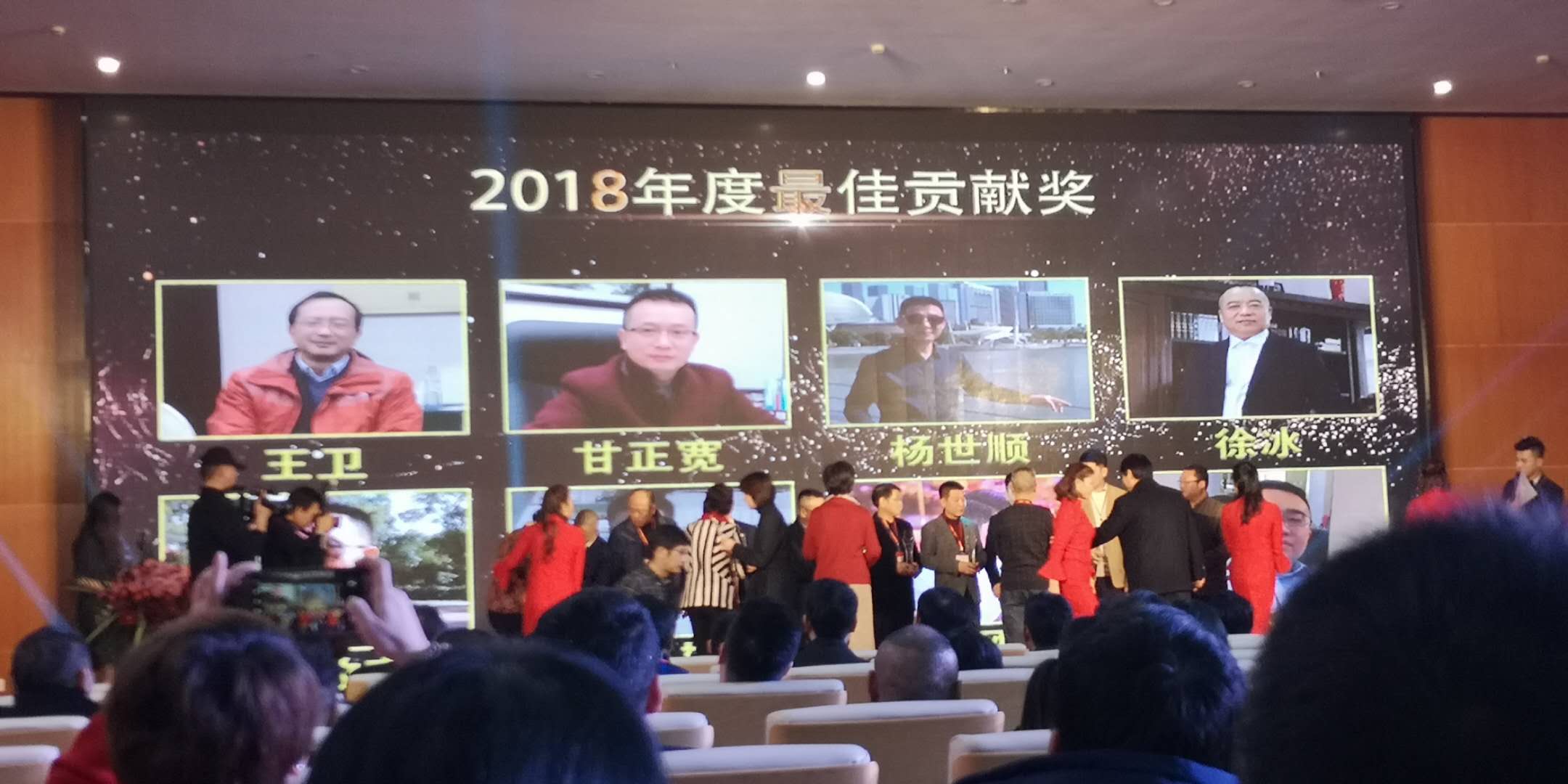 2019年上海总人口_2019商场吃喝玩乐攻略来了,上海人,盘他