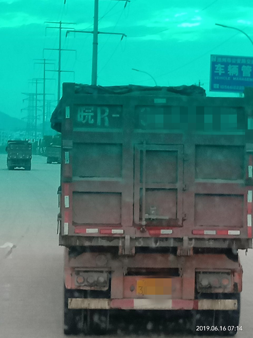 072440wn8yhbsx4hdewssz_副本.jpg