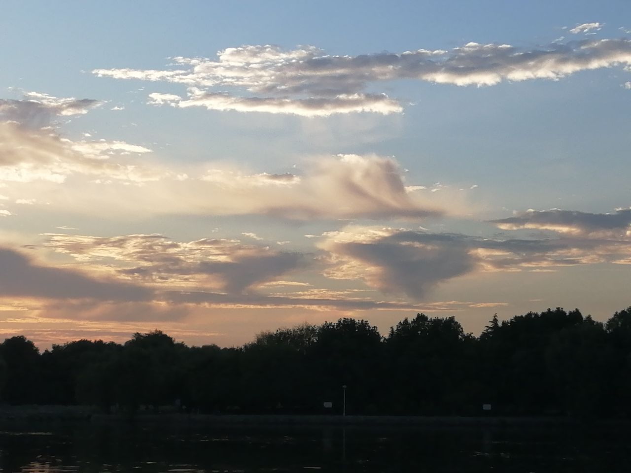 20190924_233786_1569277409662.jpg