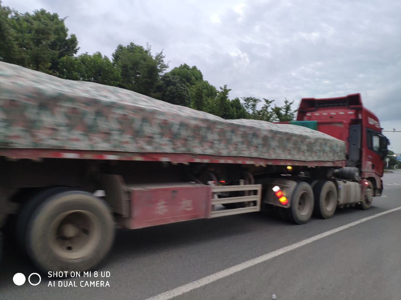 191552pf0isra6qn609nnb.jpg