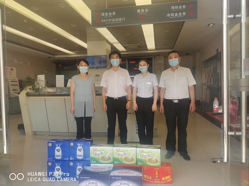 图片2.jpg