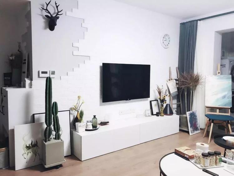 简单布置电视墙让客厅更舒适!