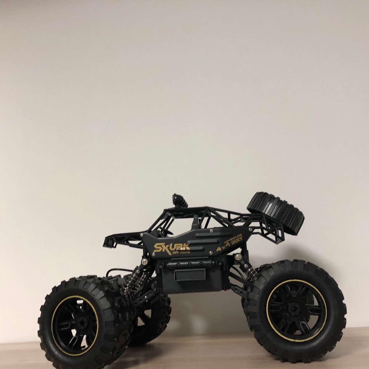front1_0_FnYvXQTYZQwGXuwsaBlCr8pqrisf.1606319203.jpg