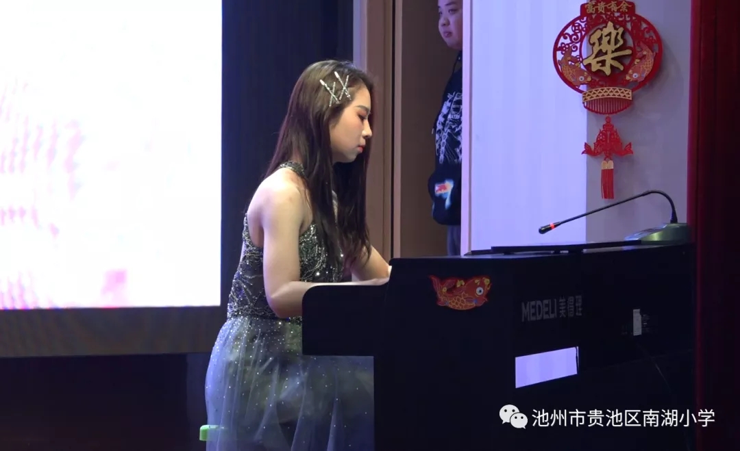 15左.webp.jpg