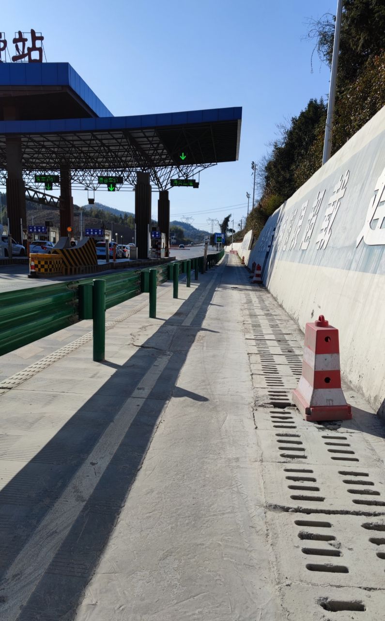 front2_0_Fl7kv16781irM4iGpqZ-S1Sk7kCn.1614153948.jpg