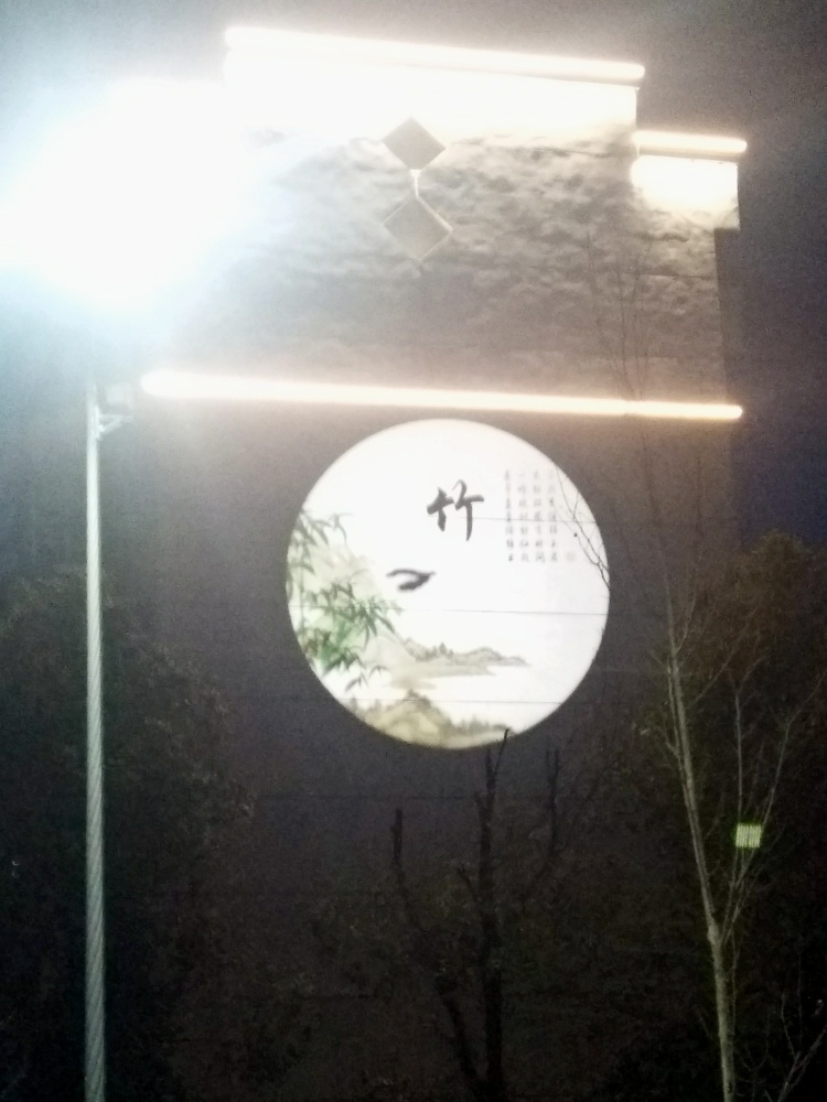 1613900092396844_876.jpg