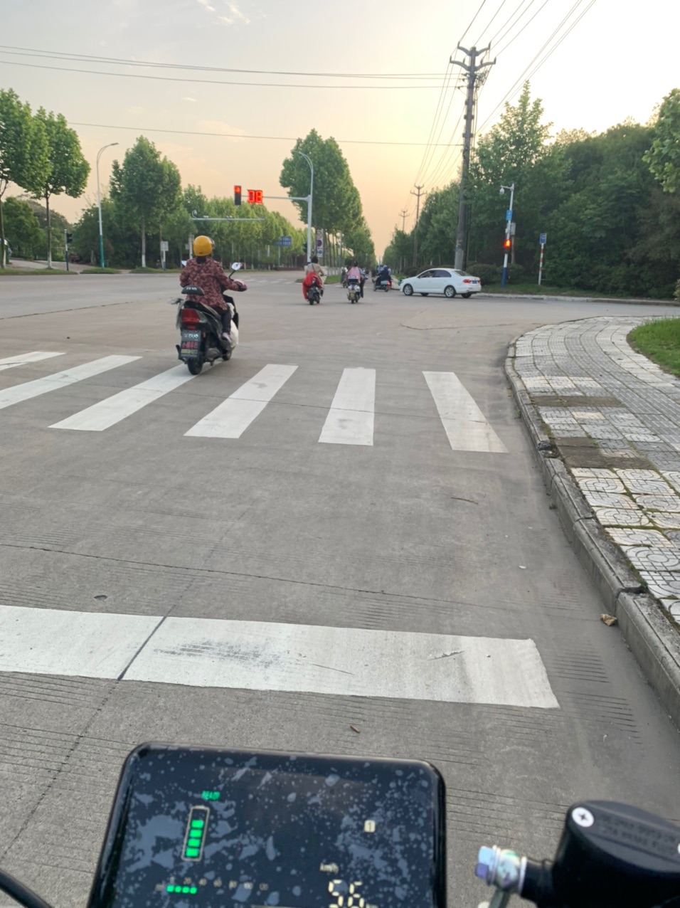front1_0_FoFgh38ESw-naQOaO4dsZK1QCin8.1620222149.jpg