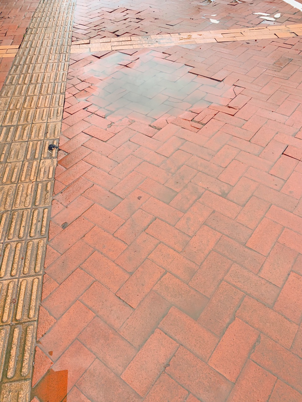 front1_0_FufoJSGXv-bPZ9tfknk_GMRDGOt7.1620956407.jpg