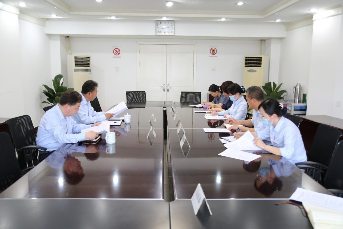 工行池州分行开展社区助老金融志愿服务工作01.jpg