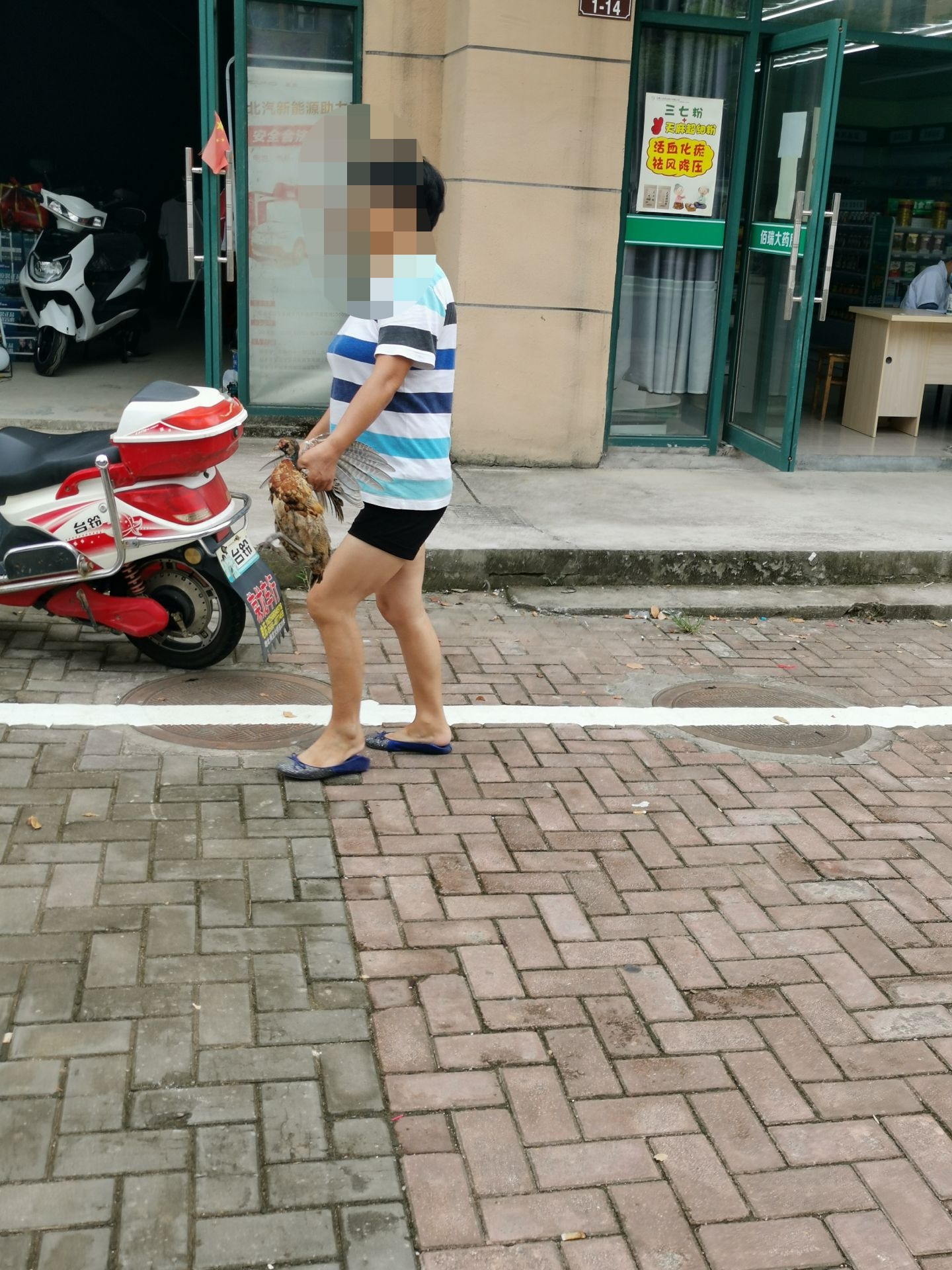 acb5d1f370baf512c33ec129130d5de.png