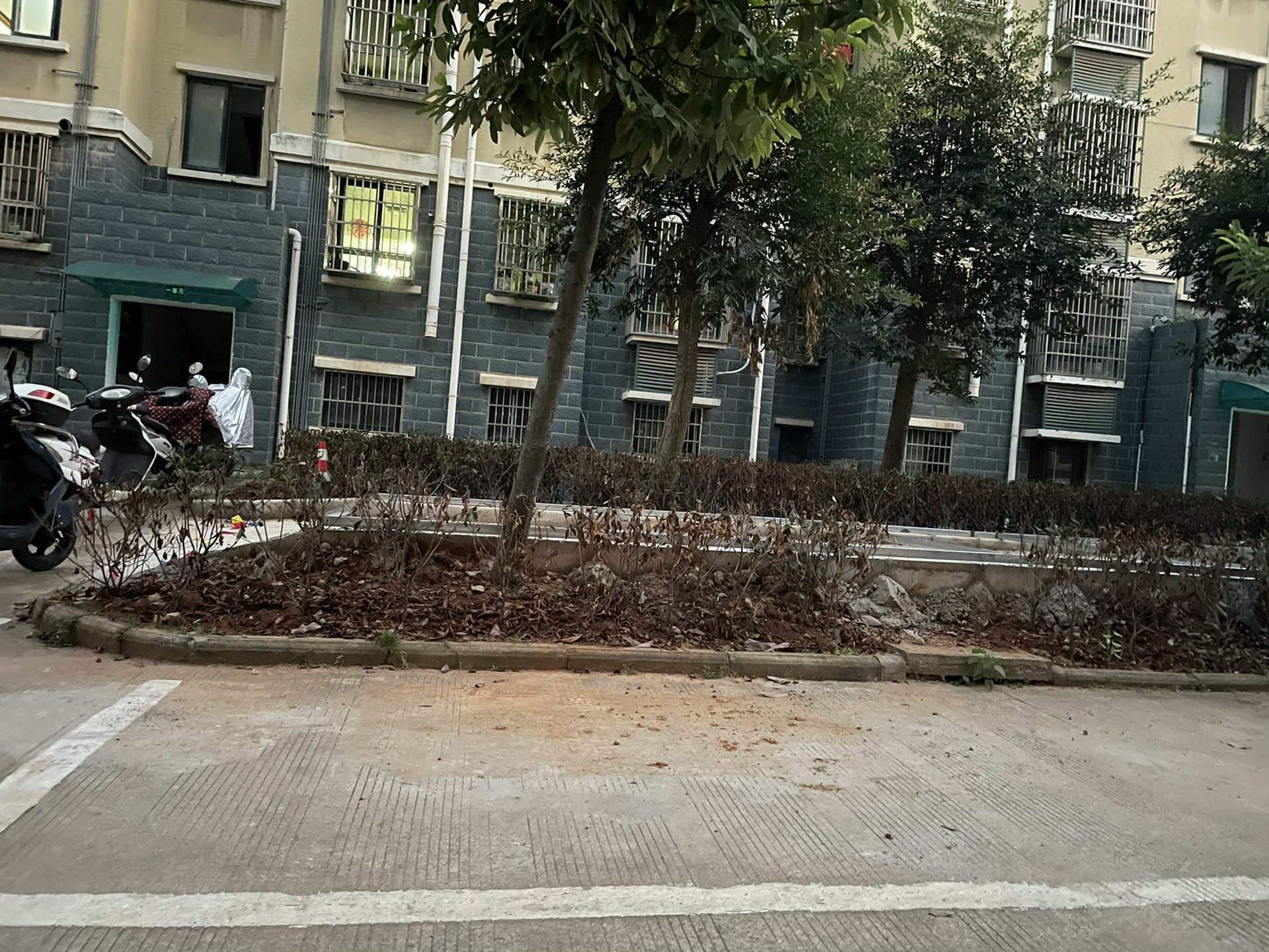 front1_0_FktRzISfhUI2WE3VfsTPjEemuq8J.1633083946_18_28_06.jpg