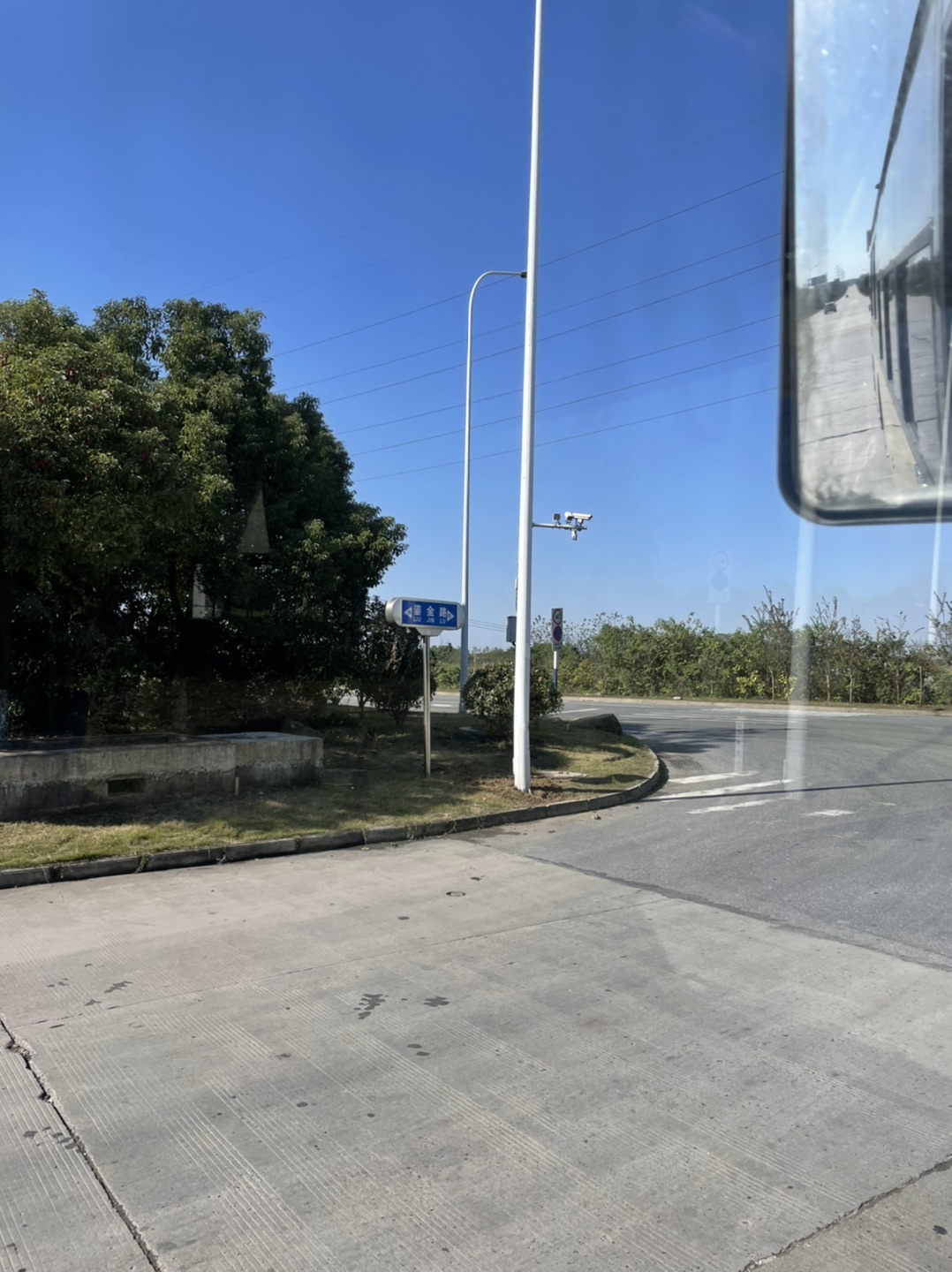front1_0_7636_FhQ_y1RGYrJvlEkJpuMkrUxNnkTO.1636340447_11_00_48.jpg