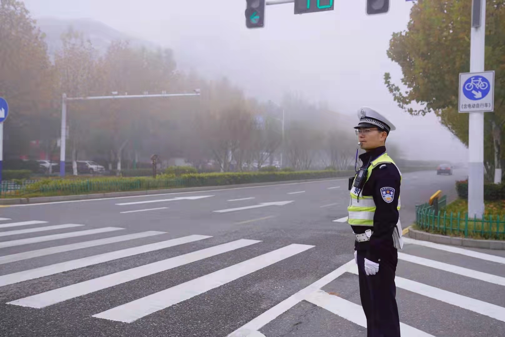 微信图片_20211119143528.jpg