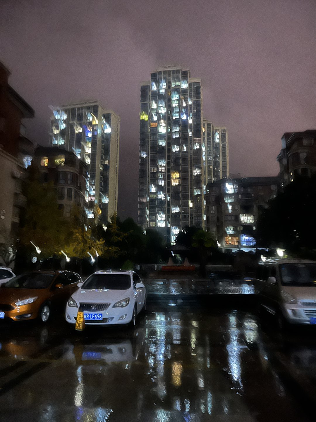 20221129200941front1_0_358314_FssaXEGofSYlUe2AlSyNXUZzT1HL.jpg