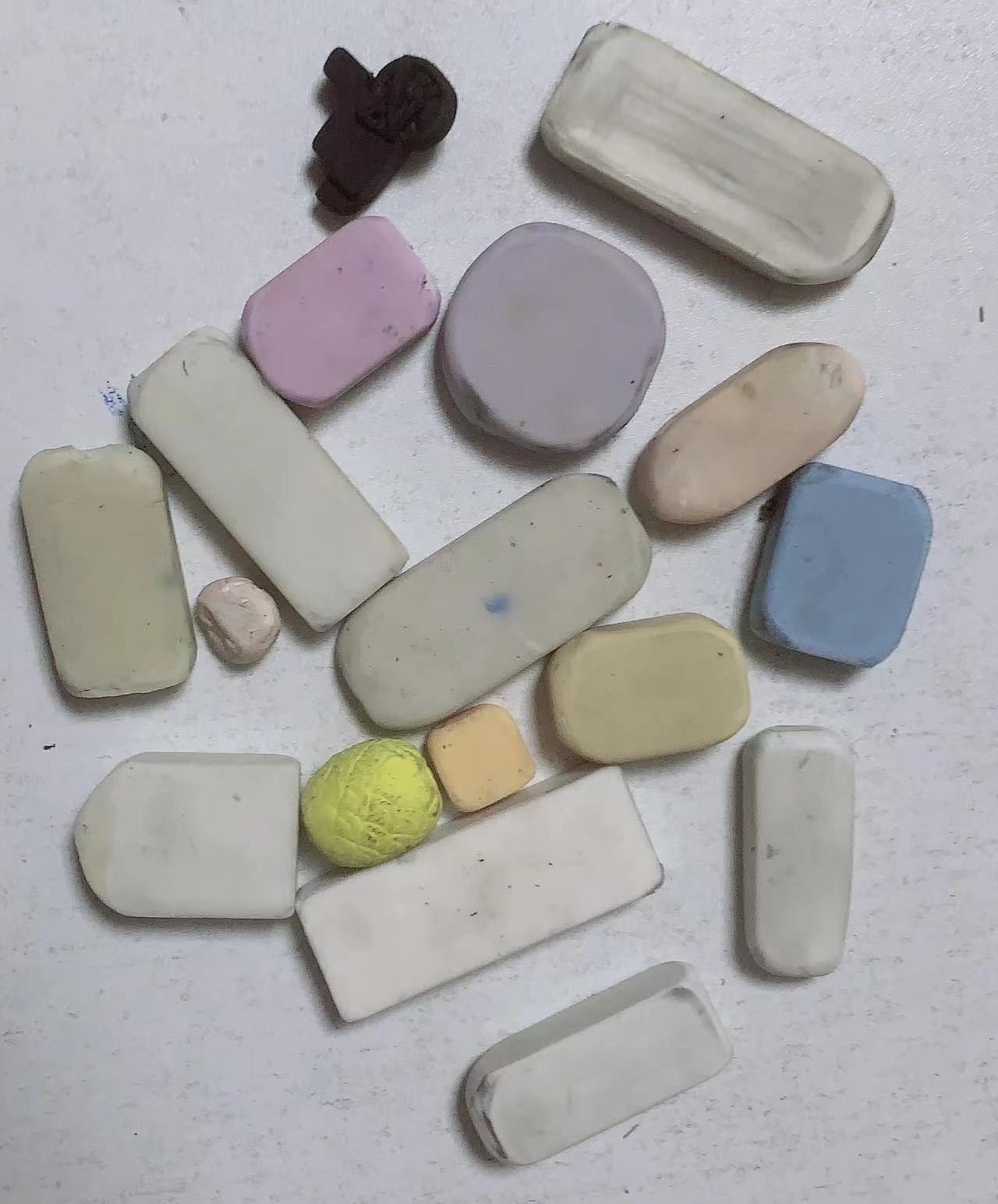168569031452266953.jpg