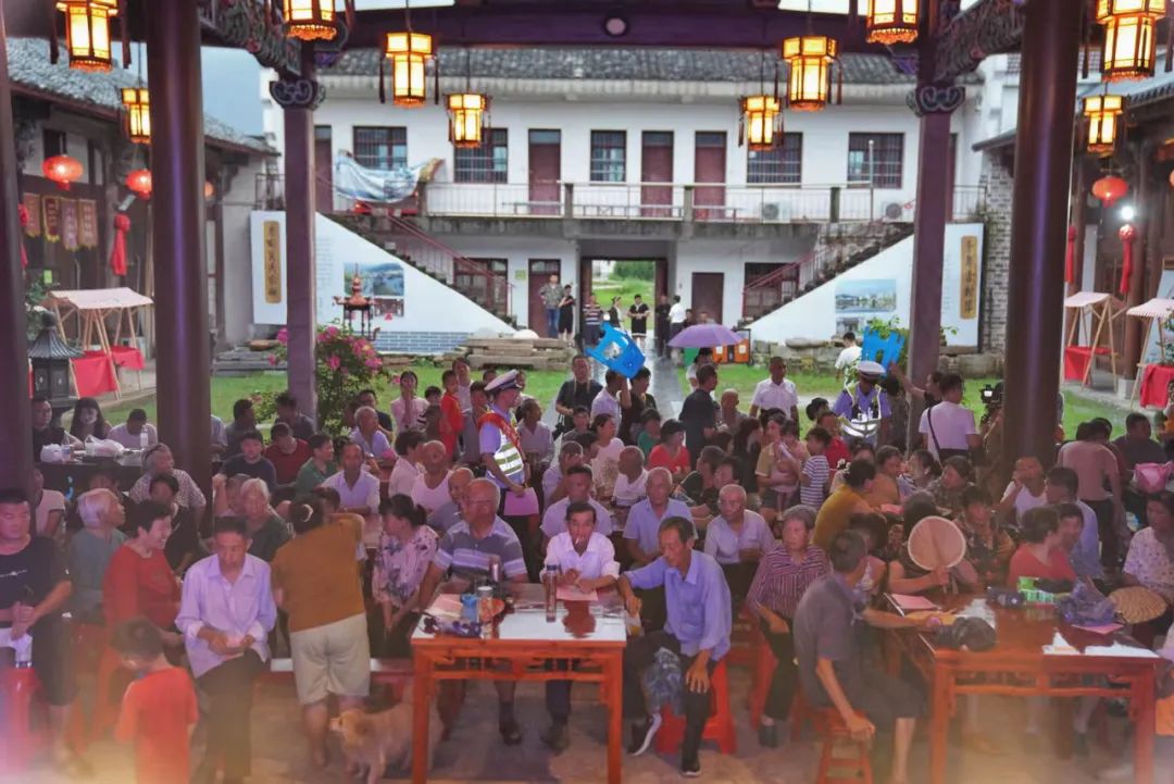 02.jpg