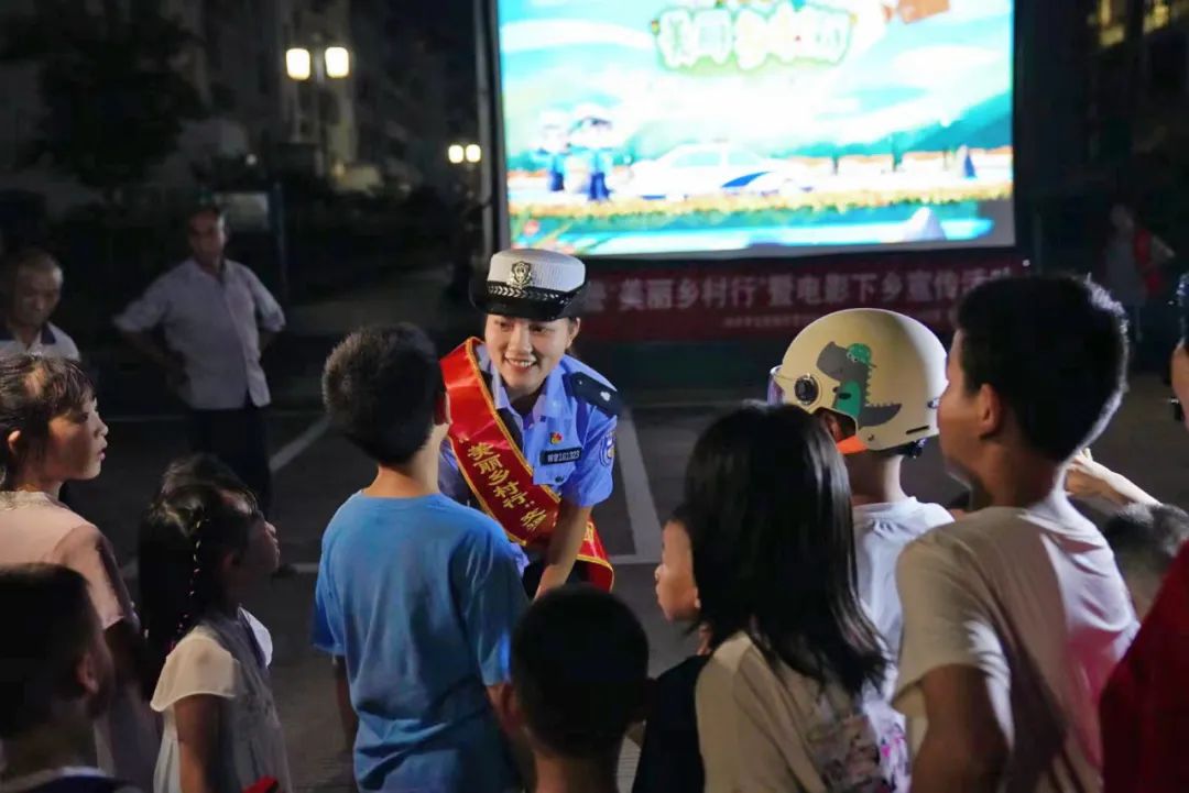 03.jpg