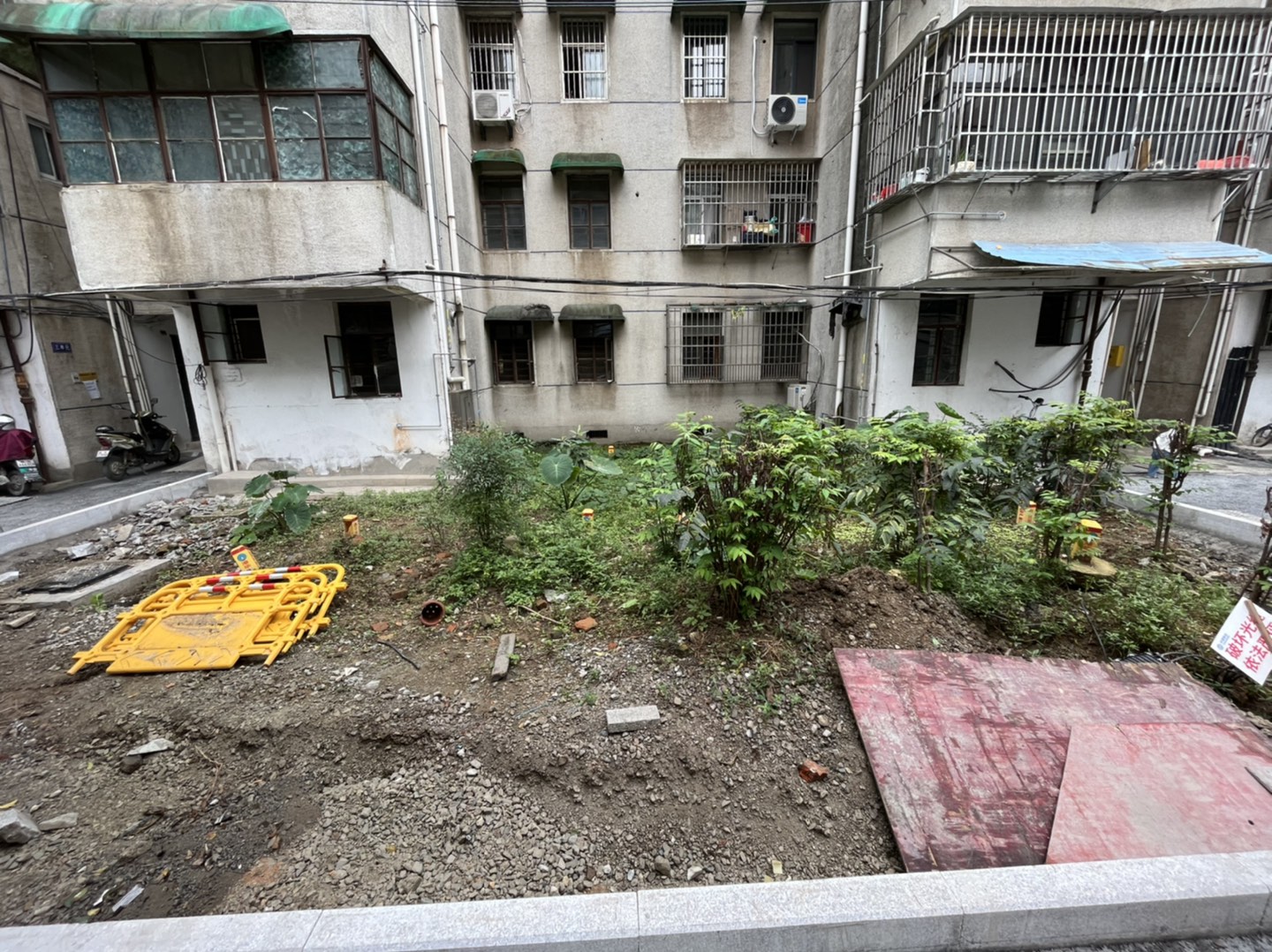 20231008133108front1_0_360173_FugK1pMN6VYRoIX5iIp29JHdIzWf.jpg