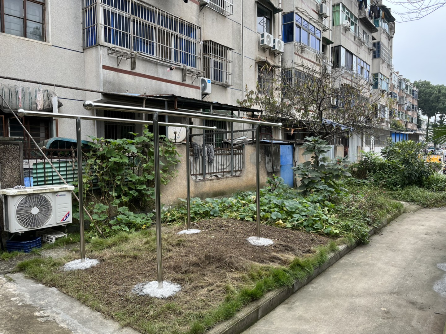 20231008133107front1_0_360173_Fr3KtOeIZHMyqClWJuBJ5Q0keZq9.jpg