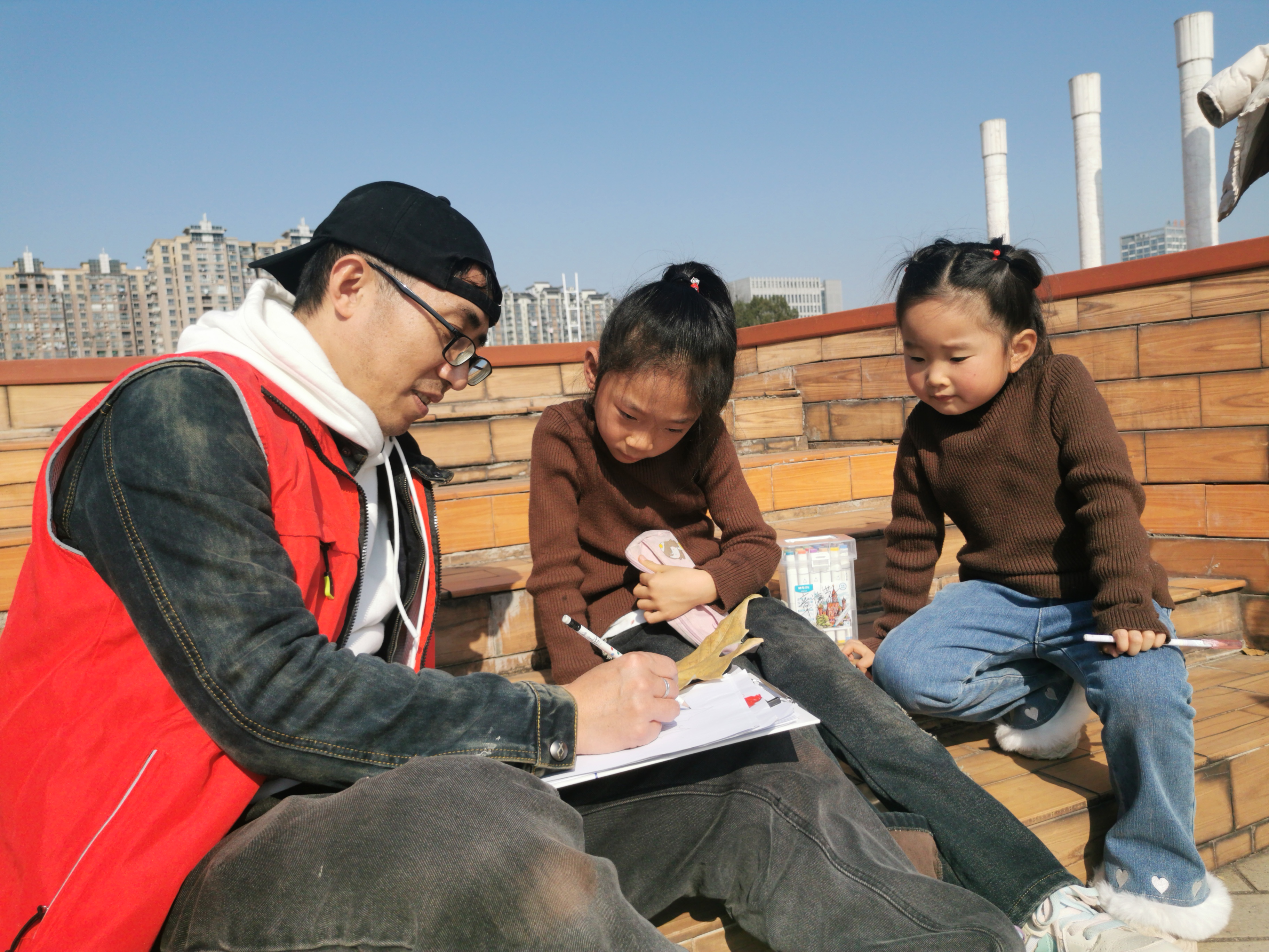 微信图片_20231125140251.jpg