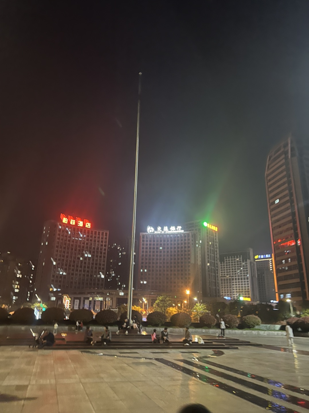 20240331221602front1_0_251682_FlZEuB8HpxEF0ji3sWQG7qofloX4.jpg