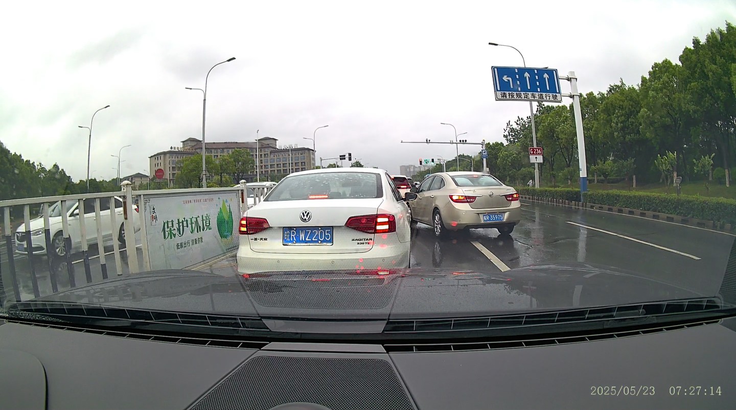 20250523082123front2_0_402705_FsMH1dw_4USZHxSzC5VMScHhQ7qw.jpg
