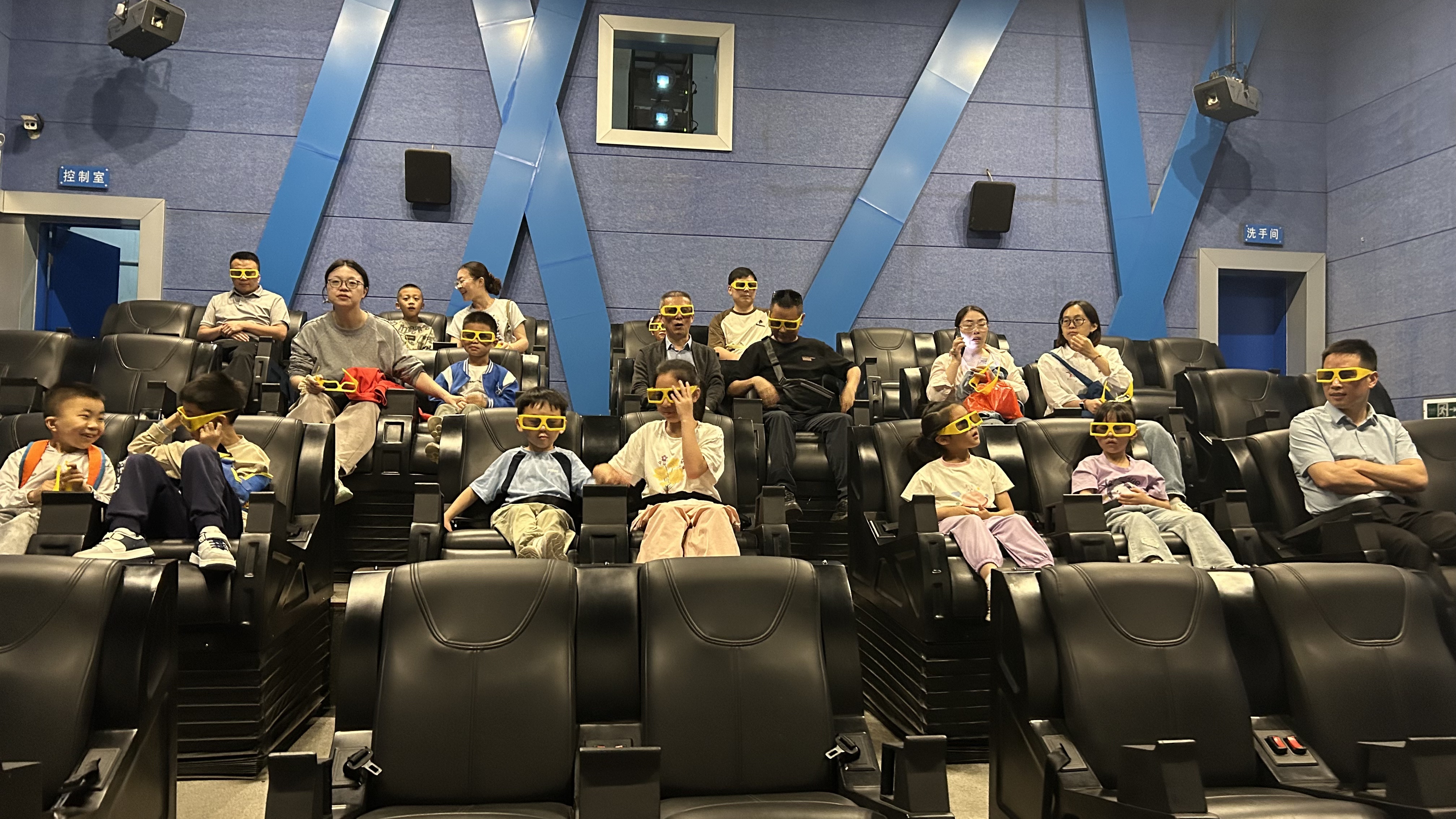 微信图片_20250524202022.jpg