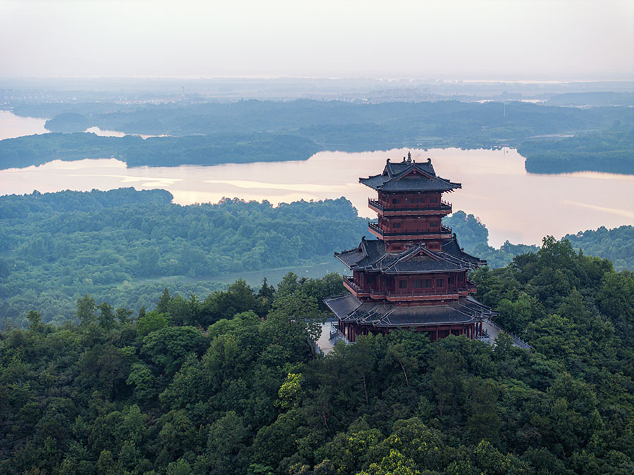翠嶂琼楼.jpg