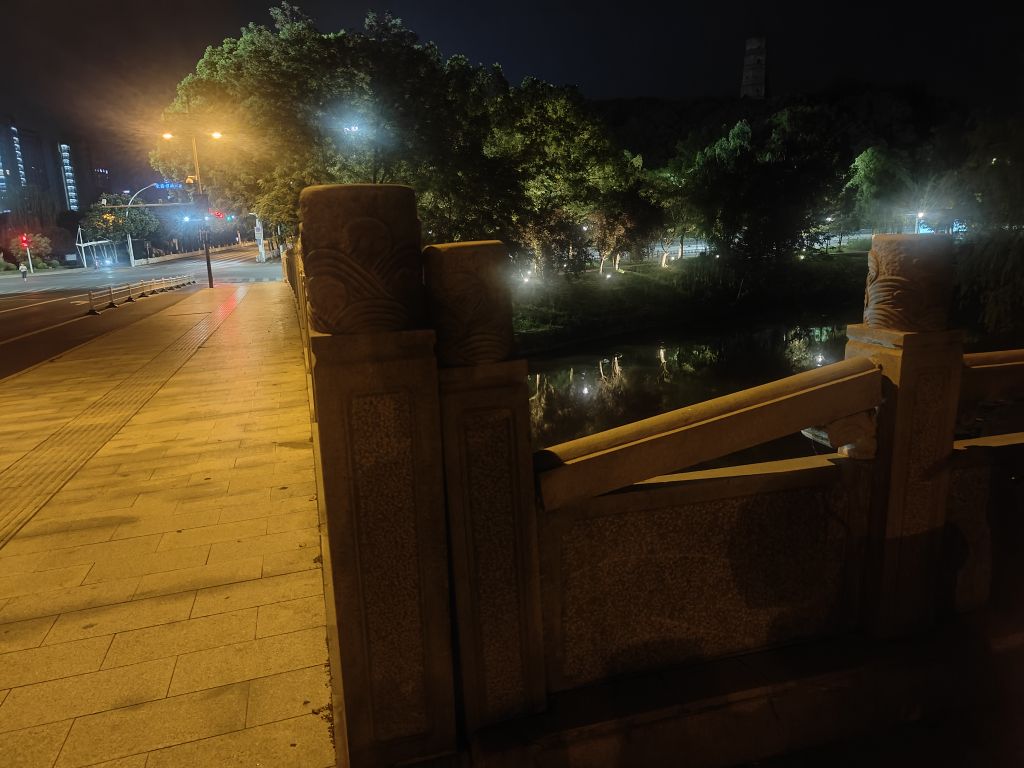 20250704225142front2_0_233786_Fie4Tsm6LupUWCISipqqxxYn6cWd.jpg
