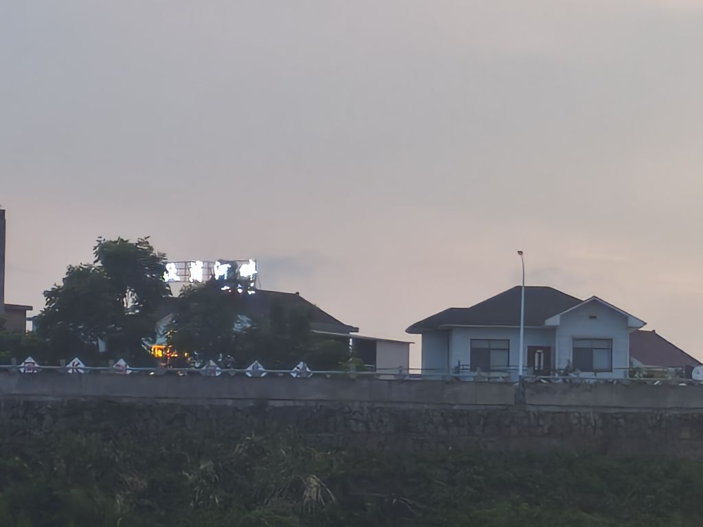 20250714084814front2_0_135917_FknH1cGV0UAF-nVUWL4kGYIEAsFZ.jpg
