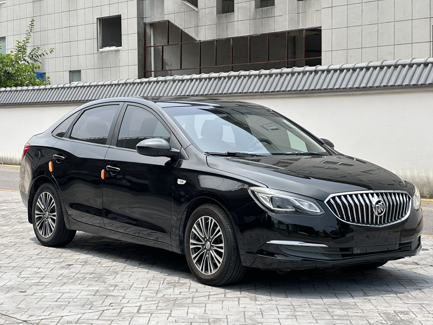 20250728132910front1_0_353723_FpwuHYO7-7SKxSb8EBOAubGwQv2T.jpg