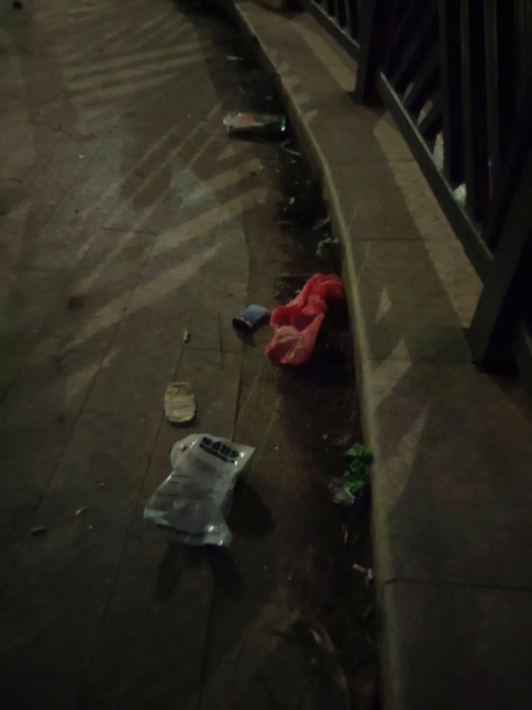 20250808215633front2_0_247149_Fr7IBpv1HZ-Y0ZmQ9l71cUDHs0M_.jpg