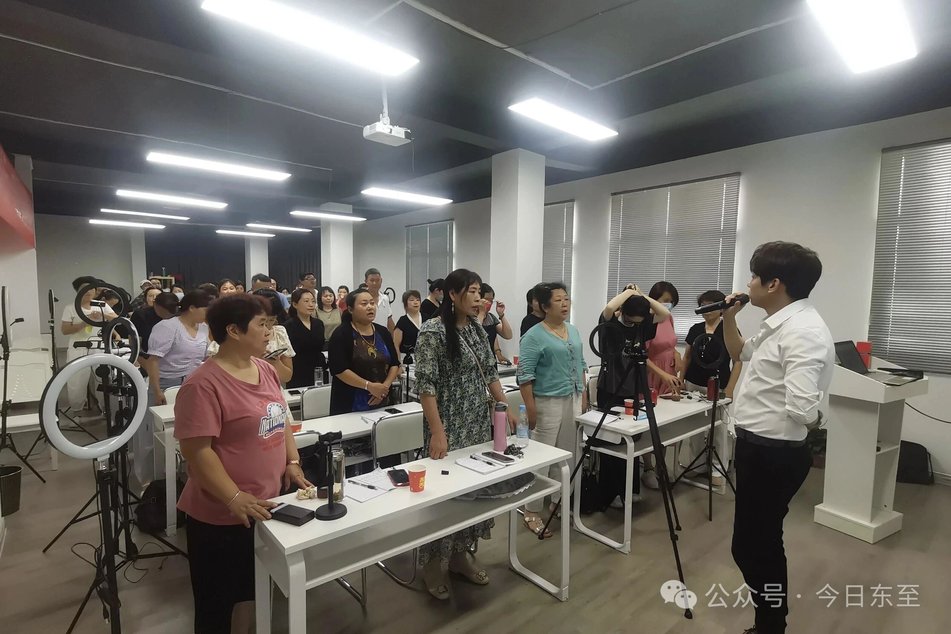 微信图片_2025-09-19_075309_433.jpg