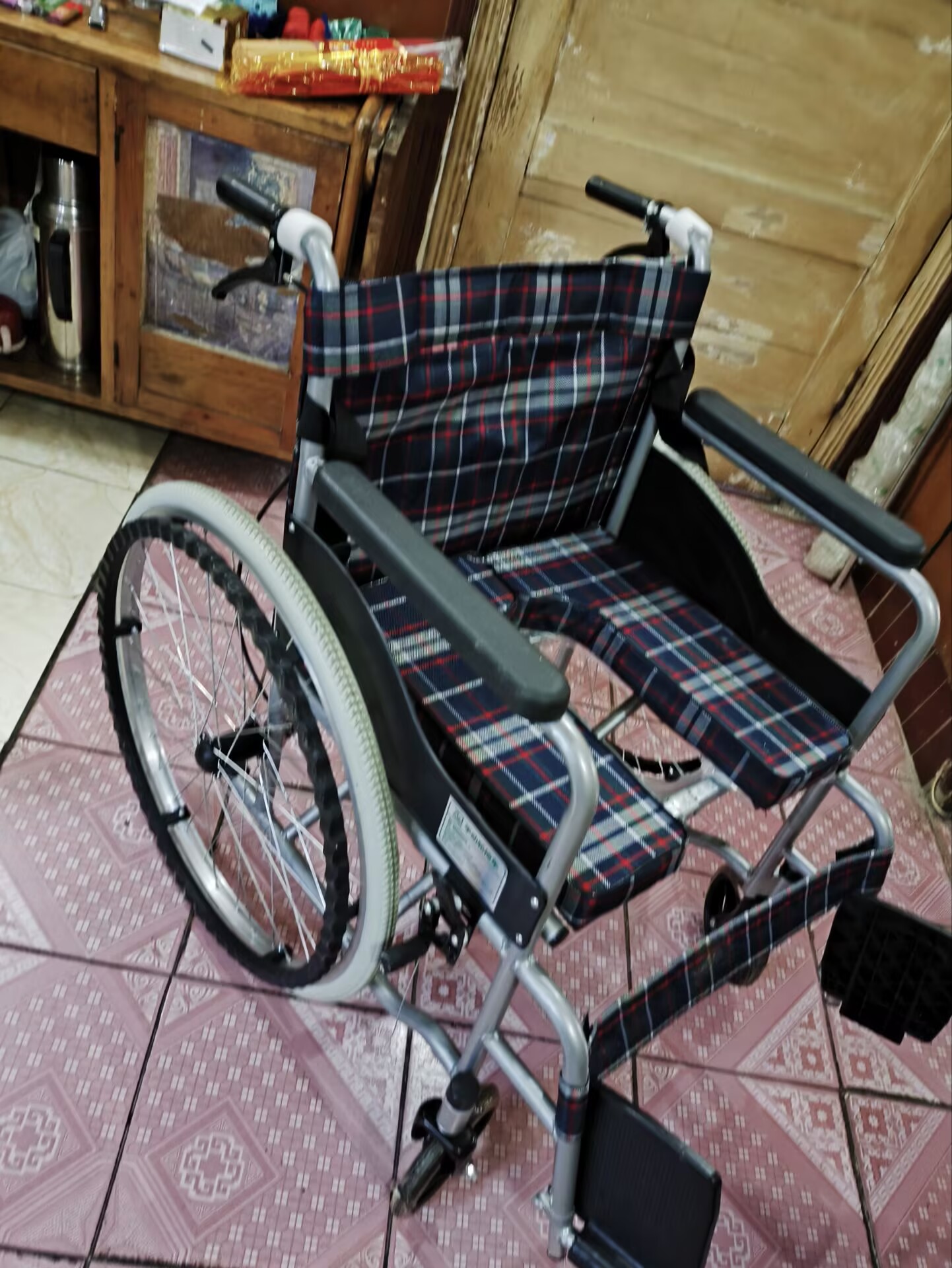 轮椅1.jpg