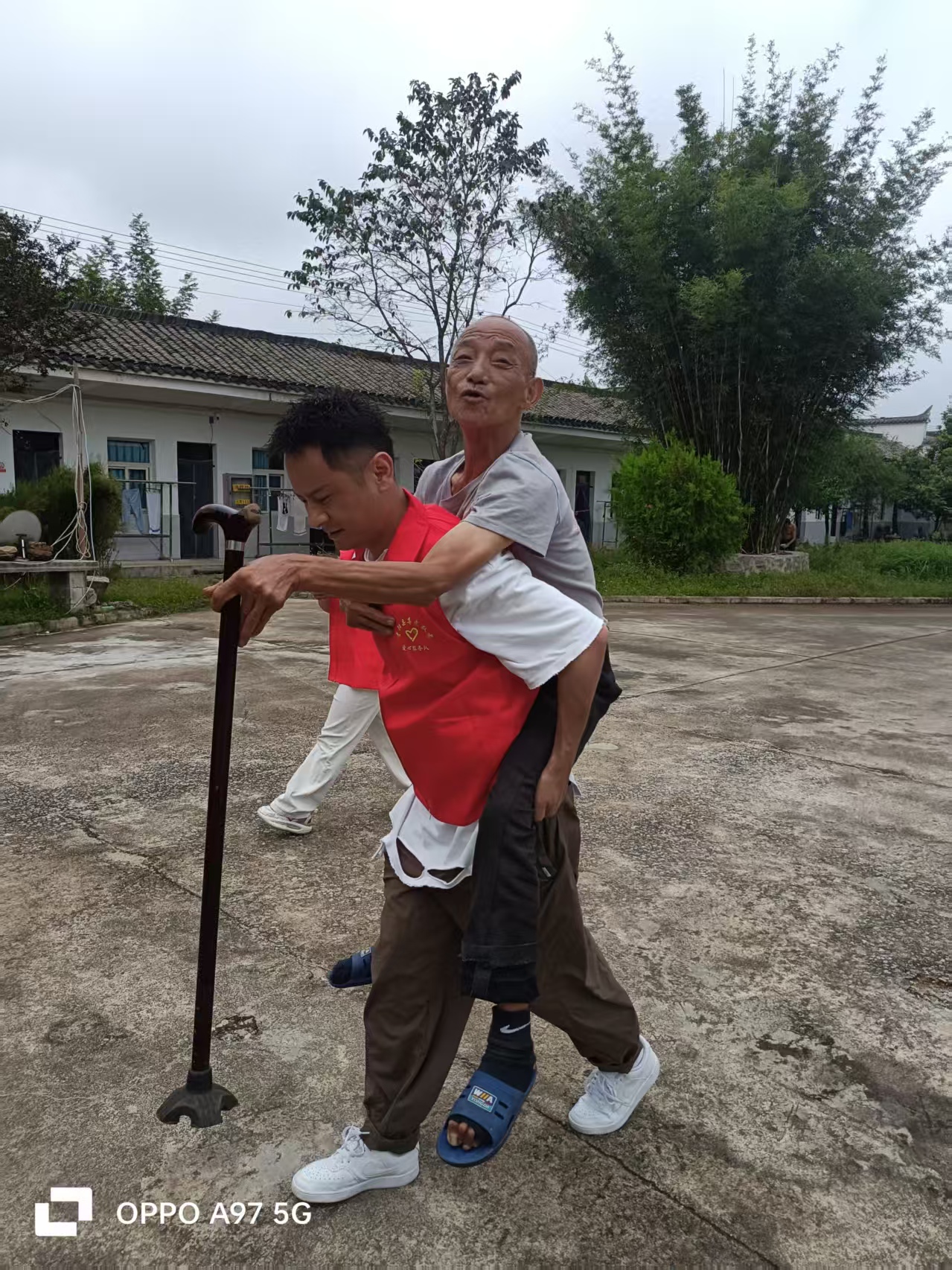 微信图片_20250929184902.jpg