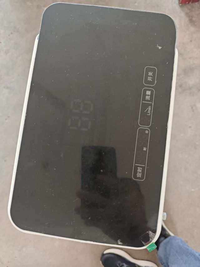 20251001142242front2_0_398894_Ft6oxKMqNXvMhJ94glxQCKeNop_h.jpg