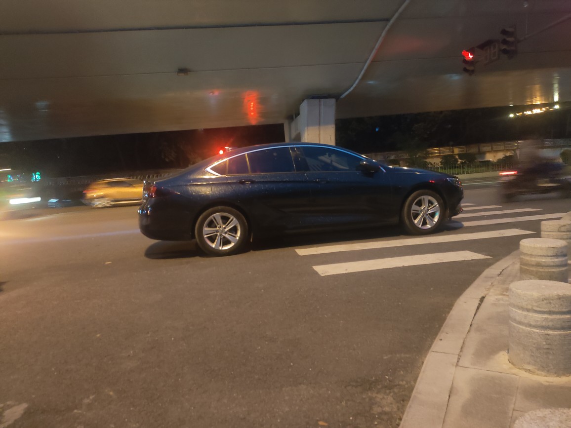 20251003074324front2_0_250749_Fq4sj8L7LVmuqUJY5-U9JspElW4r.jpg