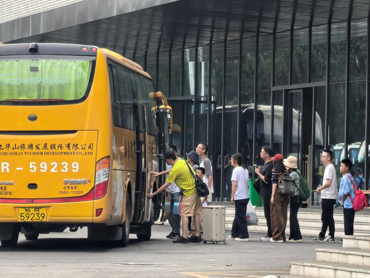 微信图片_2025-10-07_092842_209.jpg