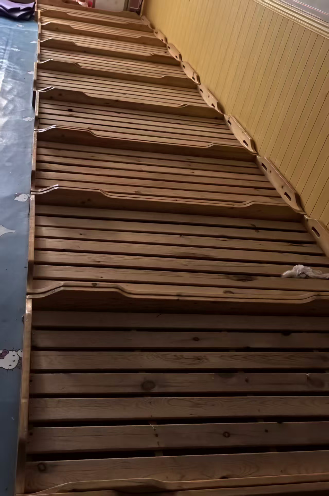 实木婴儿床15元/张