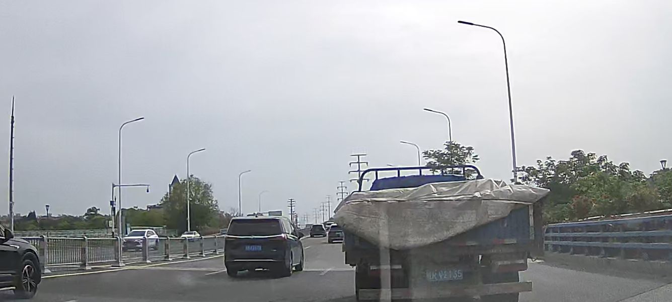 20260427101204front2_0_323219_FsY2SkZ074xRDwNJawAsr6DWKUUj.jpg
